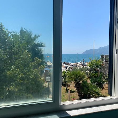 Апартаменты Il Viandante Sul Mare Салерно Экстерьер фото